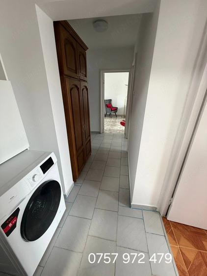 Apartament cu 3 camere decomandat în Rahova