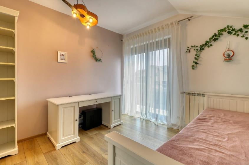 Casă individuală cu 4 camere cu Teren 420 Mp în Corbeanca