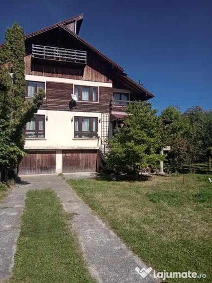 PROPIETAR Casa duplex BRAN arpox 300m util 1300mp teren 2 case la pret de 1 apt - 9