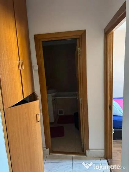 Apartament cu 2 camere decomandat în Capitol