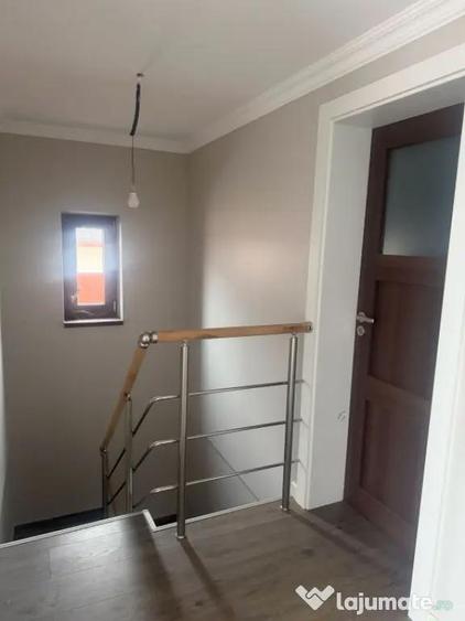 Casa S+P+1, 280 mp utili, 2000 mp teren, zona Podari - 11