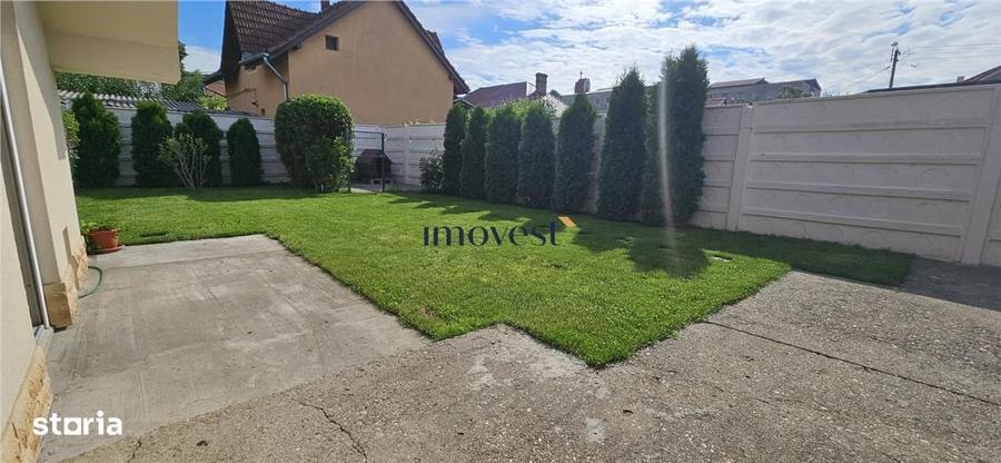 Casă cu 4 camere în Dacia