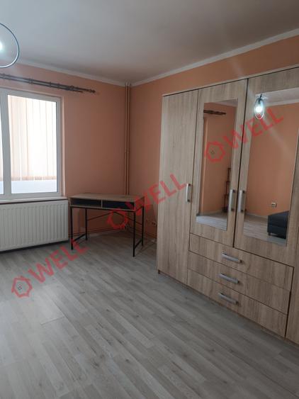 Garsonieră decomandată în Dâmbu Pietros