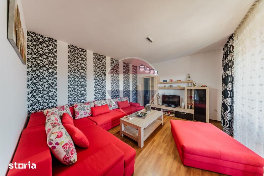 Casă cu 5 camere cu Teren 1030 Mp în Fântânele