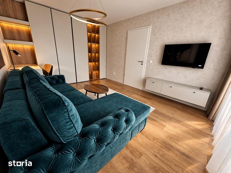 Apartament cu 2 camere decomandat în Tractorul
