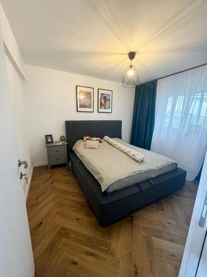 Apartament cu 3 camere semidecomandat, mobilat în Obor