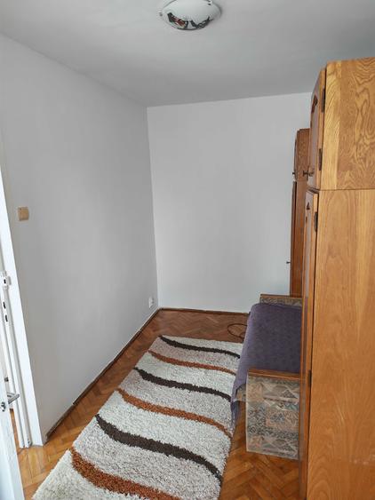 Apartament cu 2 camere nedecomandat în Micro 14