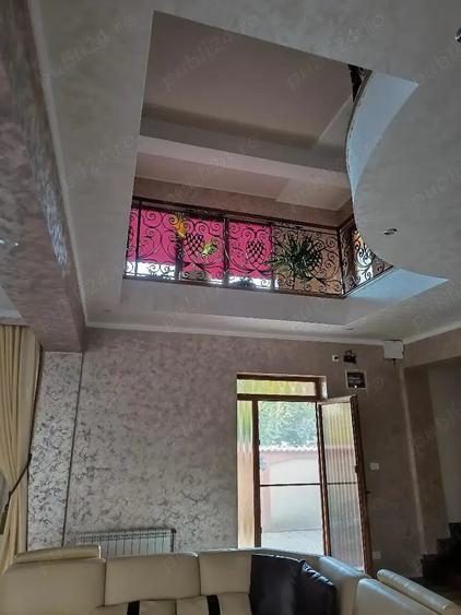 Casă cu 4 camere în Năvodari
