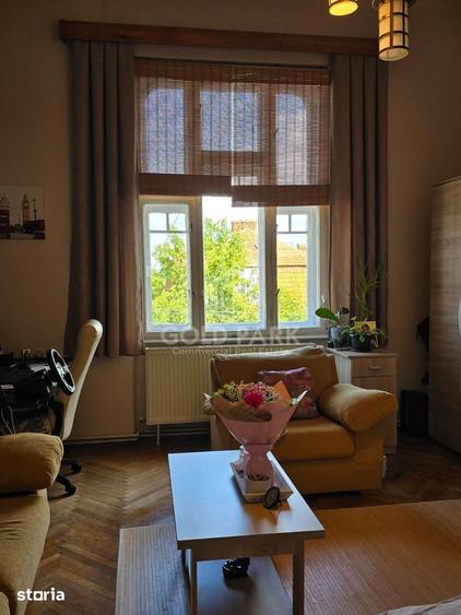 Apartament cu 3 camere în Gruia