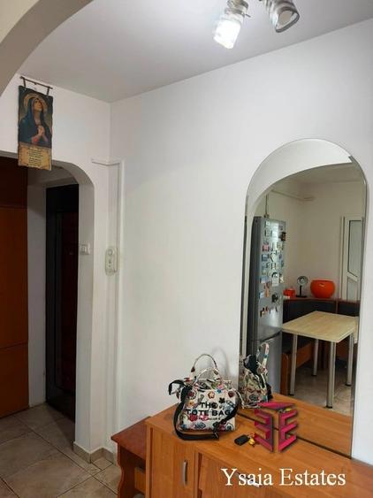 INEL 2 - EXCLUSIVITATE LA VANZARE - 3 CAMERE SEMI CONFORT MAXIM - GAZE - PARCARE - 9