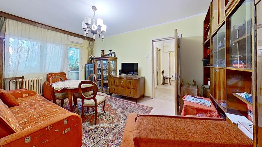 Apartament cu 3 camere în P-ța Dorobanți