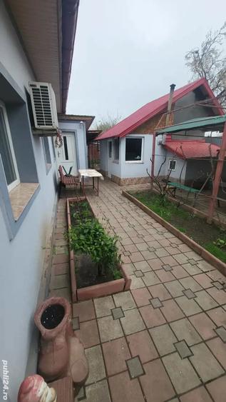 Casă cu 6 camere cu Teren 900 Mp în Roșiori de Vede