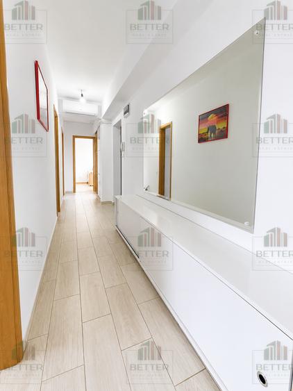 Apartament cu 3 camere decomandat în Central