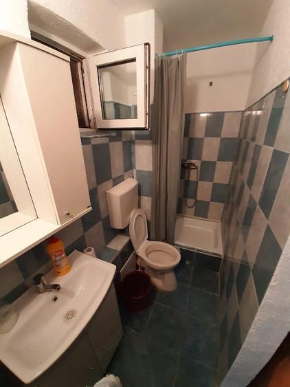 Apartament cu 2 camere nedecomandat în Central