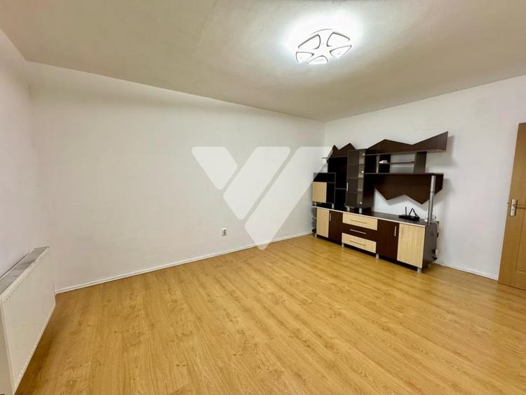 Apartament cu 3 camere decomandat, mobilat în Gușterița