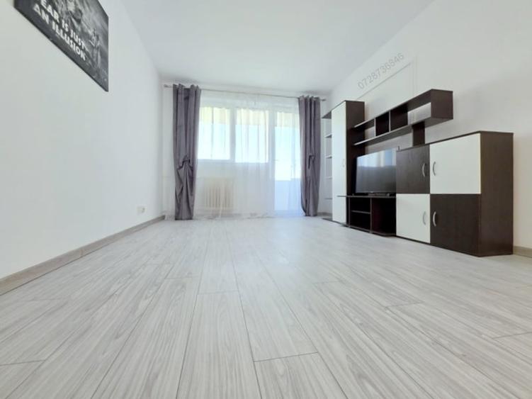 Apartament cu 3 camere decomandat în Drumul Taberei