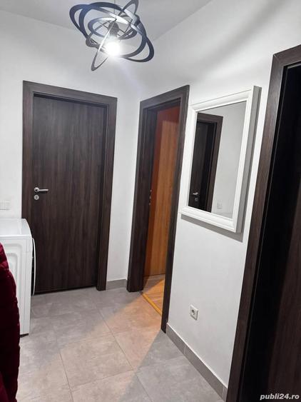 Apartament cu 2 camere decomandat în Titan