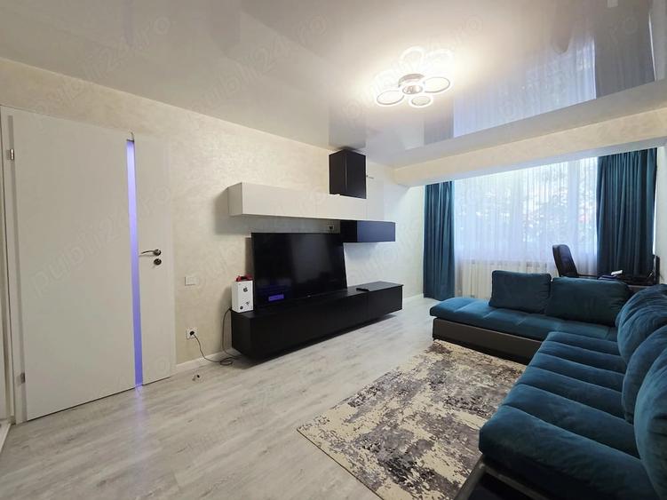 Apartament cu 2 camere decomandat în Mazepa 2
