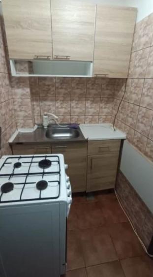 Garsonieră semidecomandată în CET