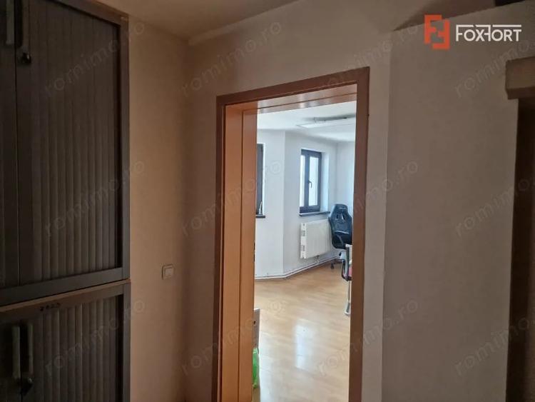 Spațiu comercial, de 603 mp, în Mehala