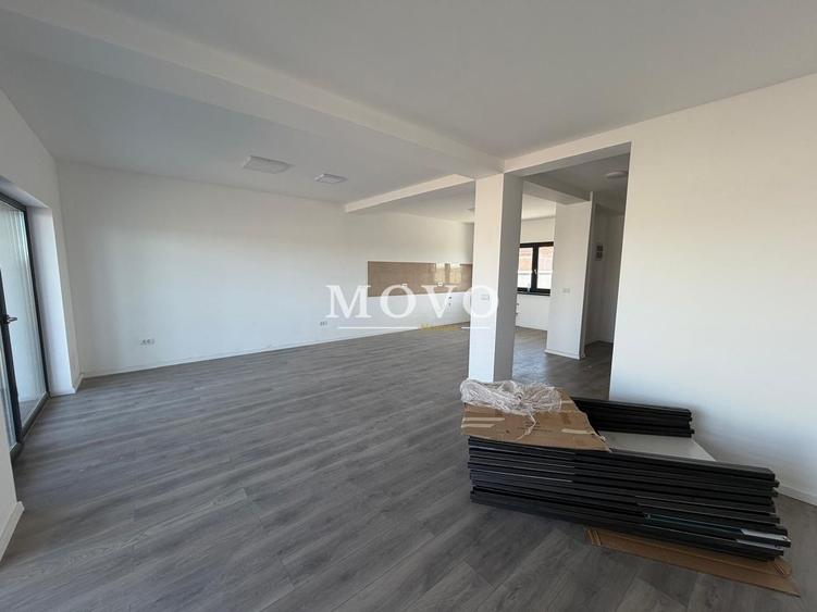 Duplex cu 4 camere cu Teren 250 Mp în Săcălaz
