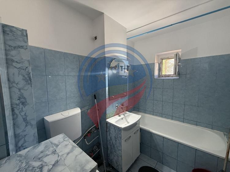Apartament cu 2 camere decomandat, mobilat în Lăpuș