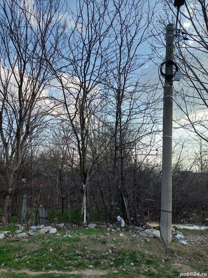 Teren de 1500 mp, în Livada