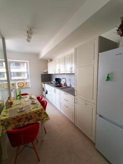 Apartament cu 2 camere decomandat în Bucureștii Noi