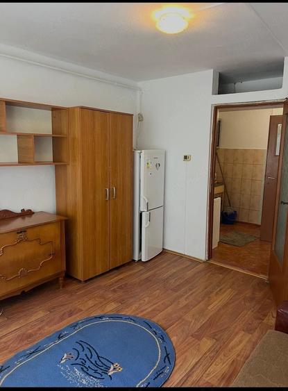 Garsonieră decomandată în Exterior Vest