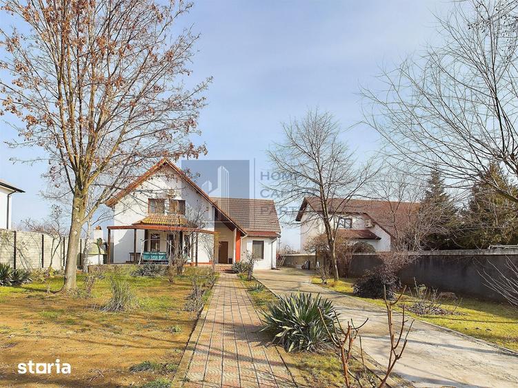 Casă cu 6 camere cu Teren 688 Mp în Nord