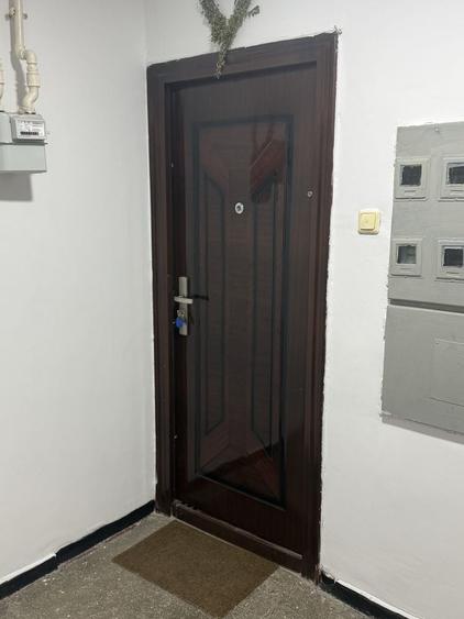 Propietar vand apartament 3 camere Zona Crangasi. - 6