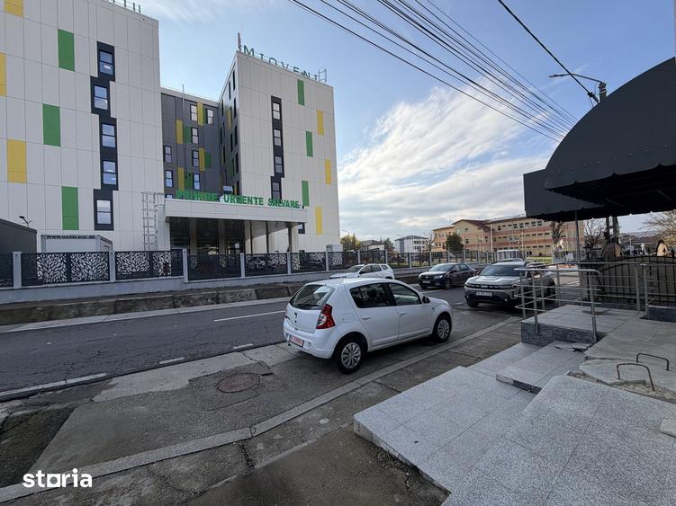 Spațiu comercial, de 40 mp, în Central