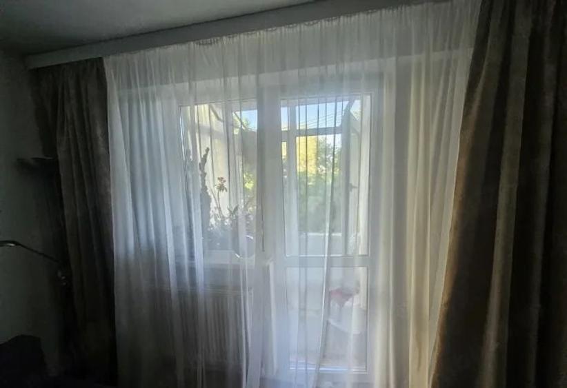 Apartament cu 2 camere decomandat, mobilat în Berceni