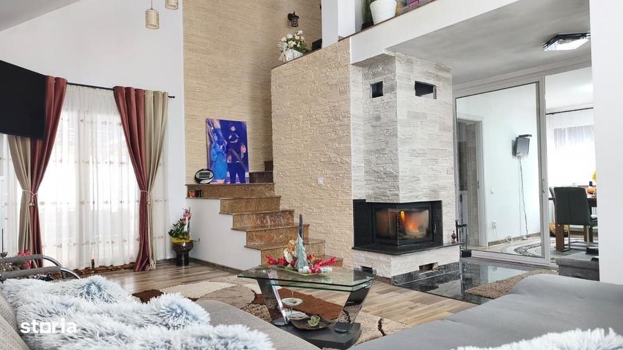 Casă cu 3 camere cu Teren 569 Mp în Central