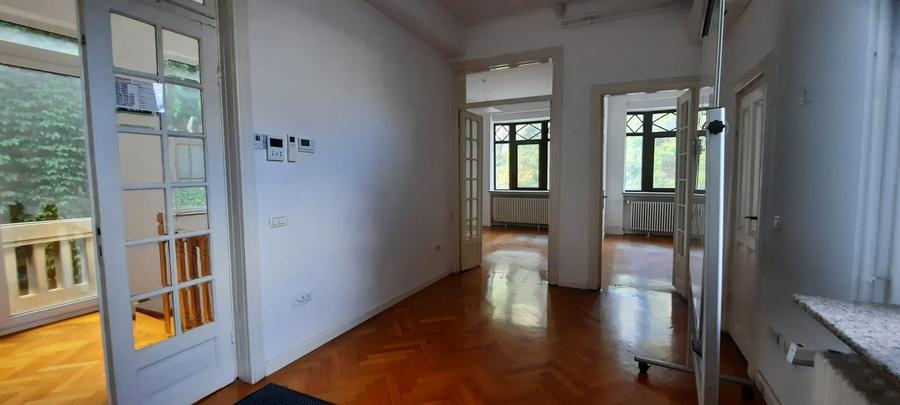 Spatiu superb in vila, intrare separata, Ultracentral,birouri/showroom - 1