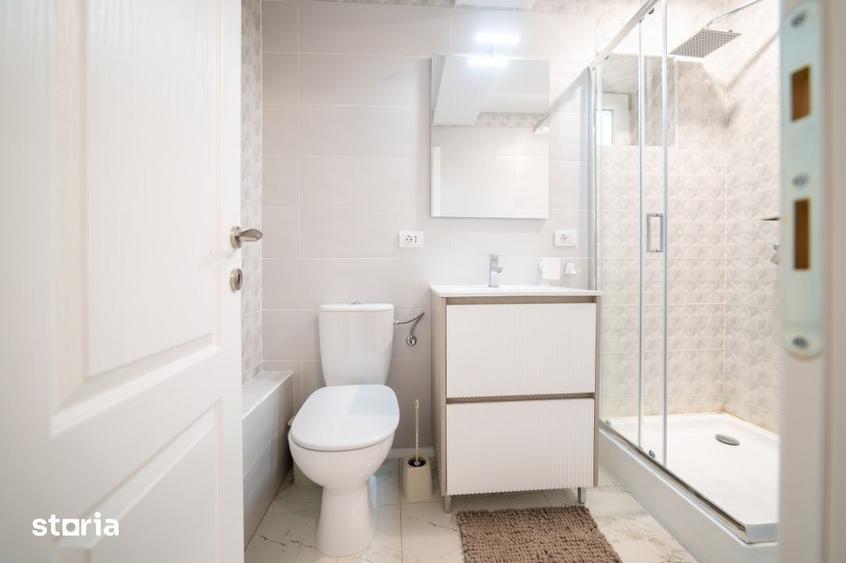 Apartament cu 3 camere semidecomandat, mobilat în Central