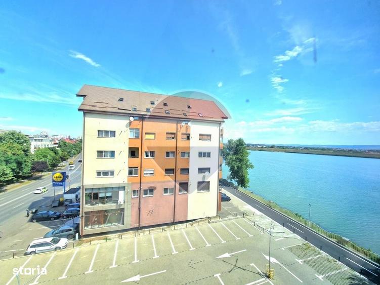 Apartament cu 2 camere decomandat în Bistrița Lac