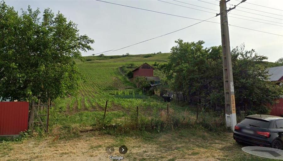 Teren intravilan de 2000 mp, în Hârșoveni