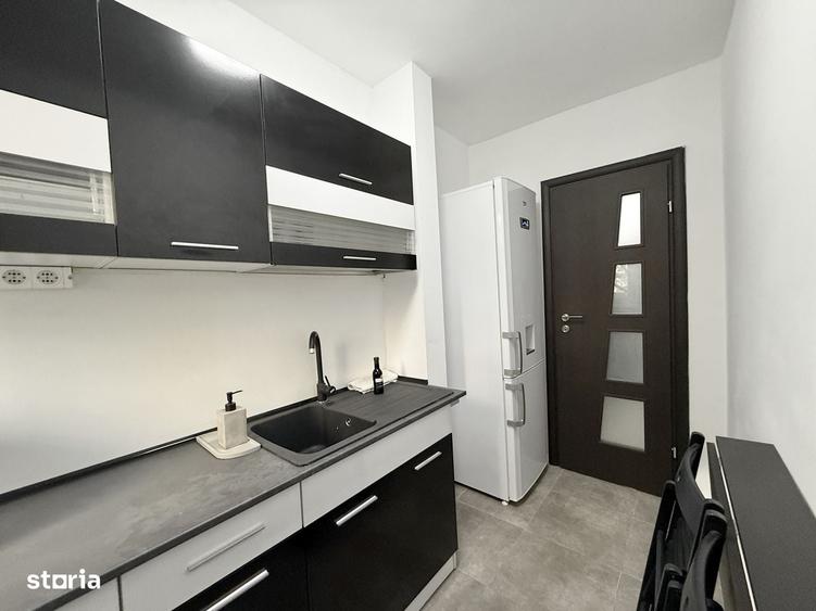 Apartament cu 4 camere semidecomandat în Drumul Taberei