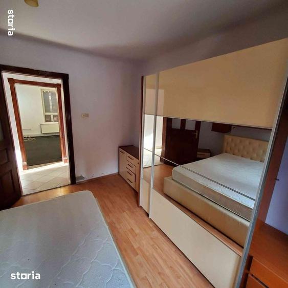Casă cu 3 camere cu Teren 300 Mp în Păulești