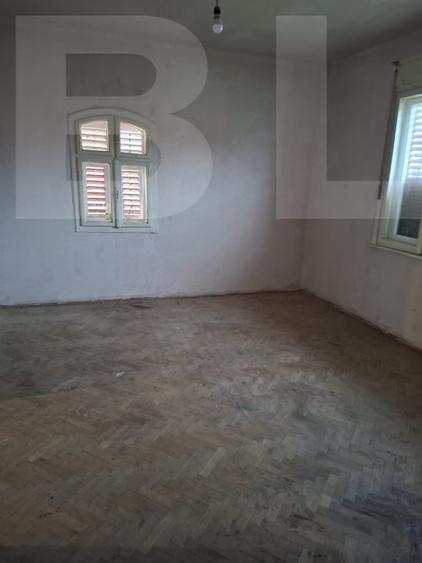 Casă individuală cu 4 camere cu Teren 1000 Mp în Lugoj