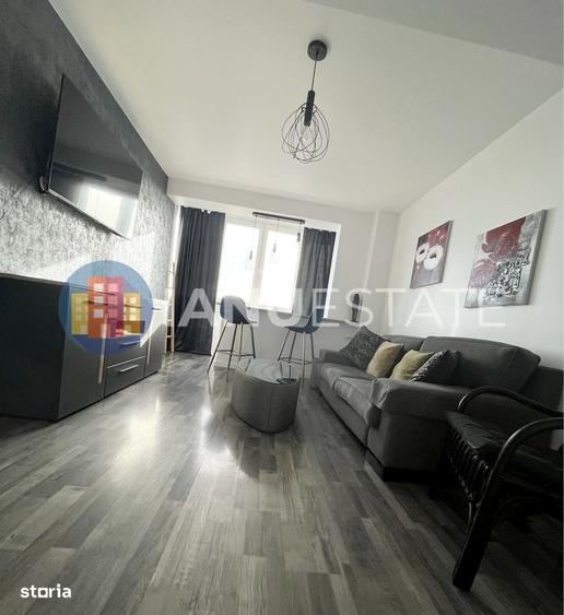 Apartament cu 3 camere semidecomandat în Ștefan cel Mare
