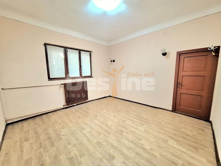 Vilă interbelică | 80 mp utili, curte 250 mp, la 5 min metrou - 3
