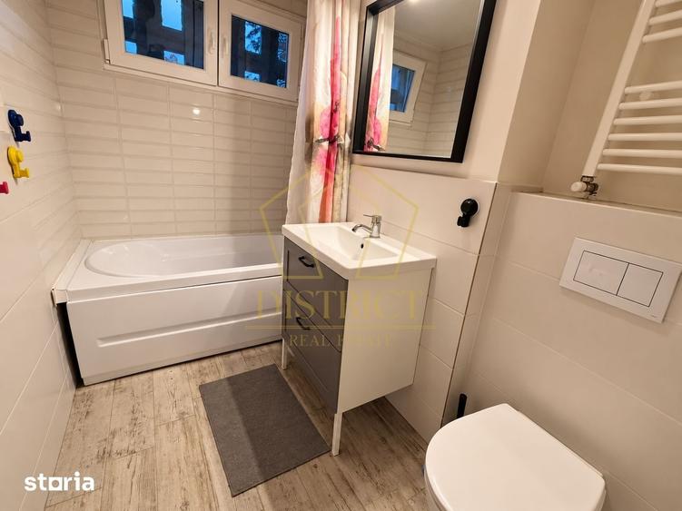 Apartament cu 3 camere decomandat în Circumvalațiunii