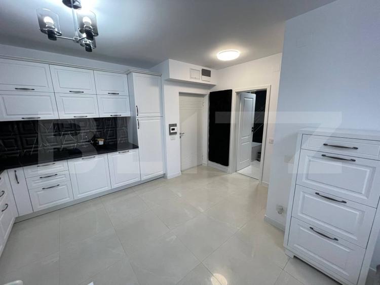 Apartament cu 2 camere semidecomandat, mobilat în Iosia