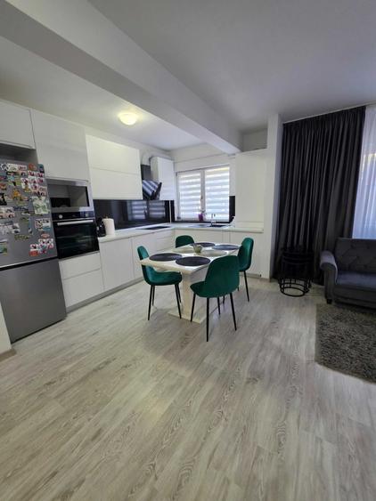Apartament cu 2 camere nedecomandat în Rediu