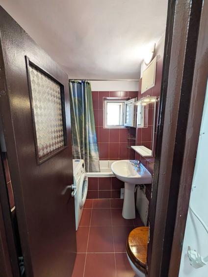 Inchiriere 3 camere, Piata Victoriei (4 min.) ** 570 EUR - 5