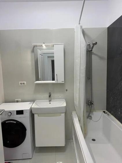 Apartament cu 2 camere decomandat, mobilat în Rahova