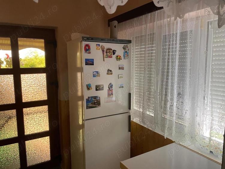 Casă cu 2 camere cu Teren 1875 Mp în Săcășeni