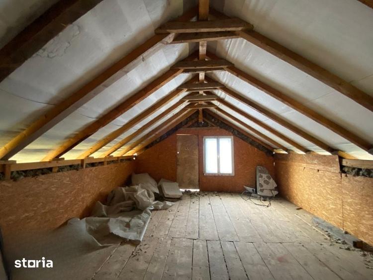 Casă cu 3 camere cu Teren 435 Mp în Groși
